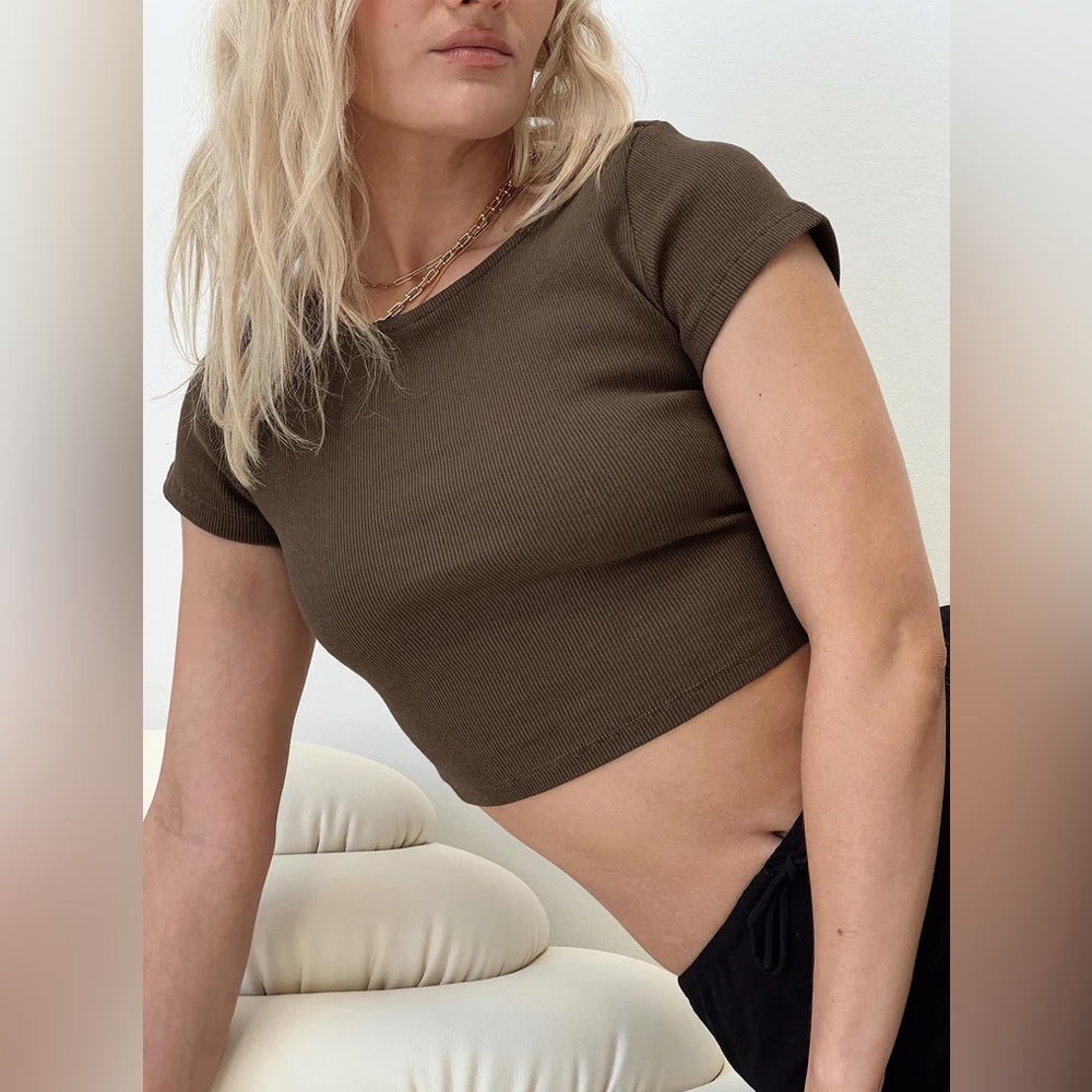 Princess Polly Classic Crop Tee Brown